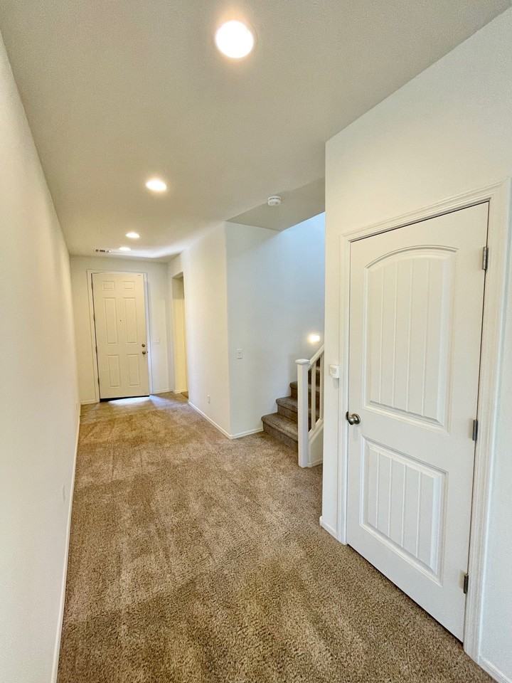 1165 N 164th Ave - Photo 5 of 18