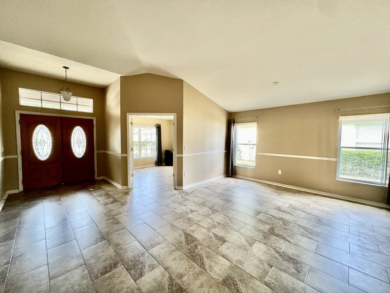 18241 Collridge Dr - Photo 6 of 42