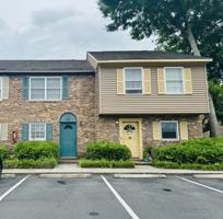 featured image of 830 44th Ave N ##T