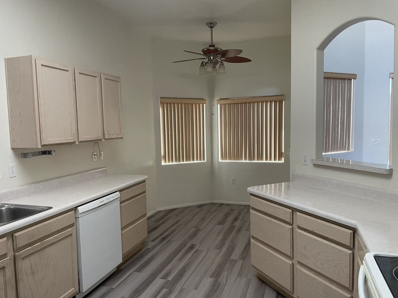 2514 N Camino Reloj - Photo 4 of 27