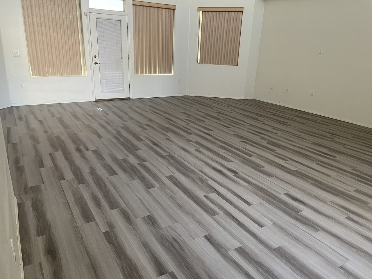2514 N Camino Reloj - Photo 6 of 27