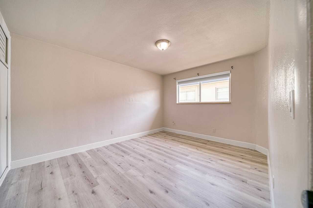 Boardwalk Newly Renovated - Photo 3 of 4