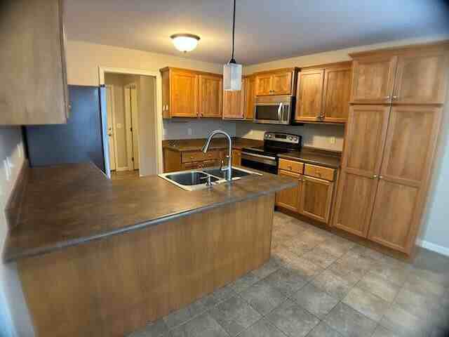 2315 W Kenfield Ct - Photo 2 of 24