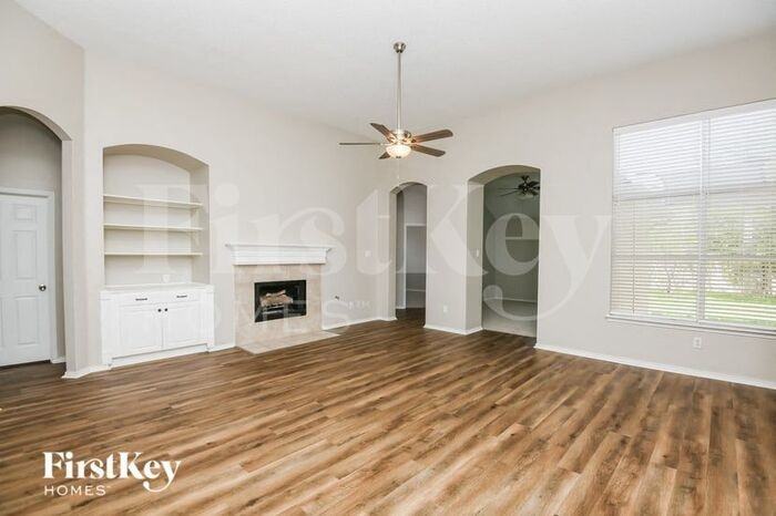 5721 San Felipe Dr - Photo 2 of 15