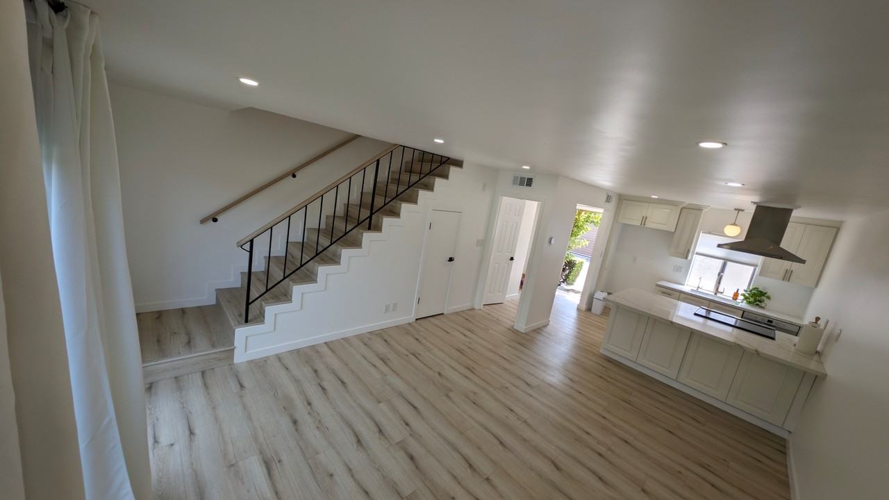 809 S 4th St 6, Alhambra, CA 91801 2 Bedroom Apartment for Rent