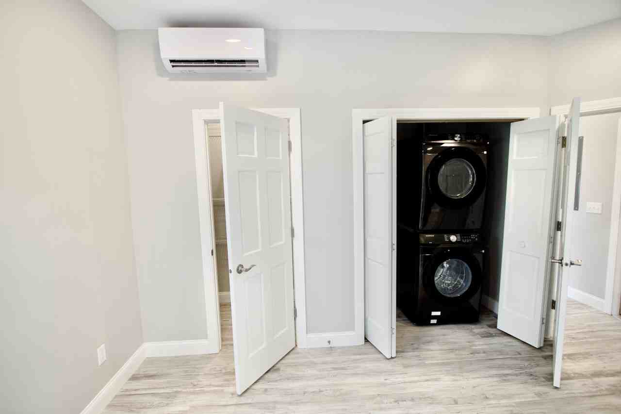 1 Whites Pl #201 - Photo 7 of 12