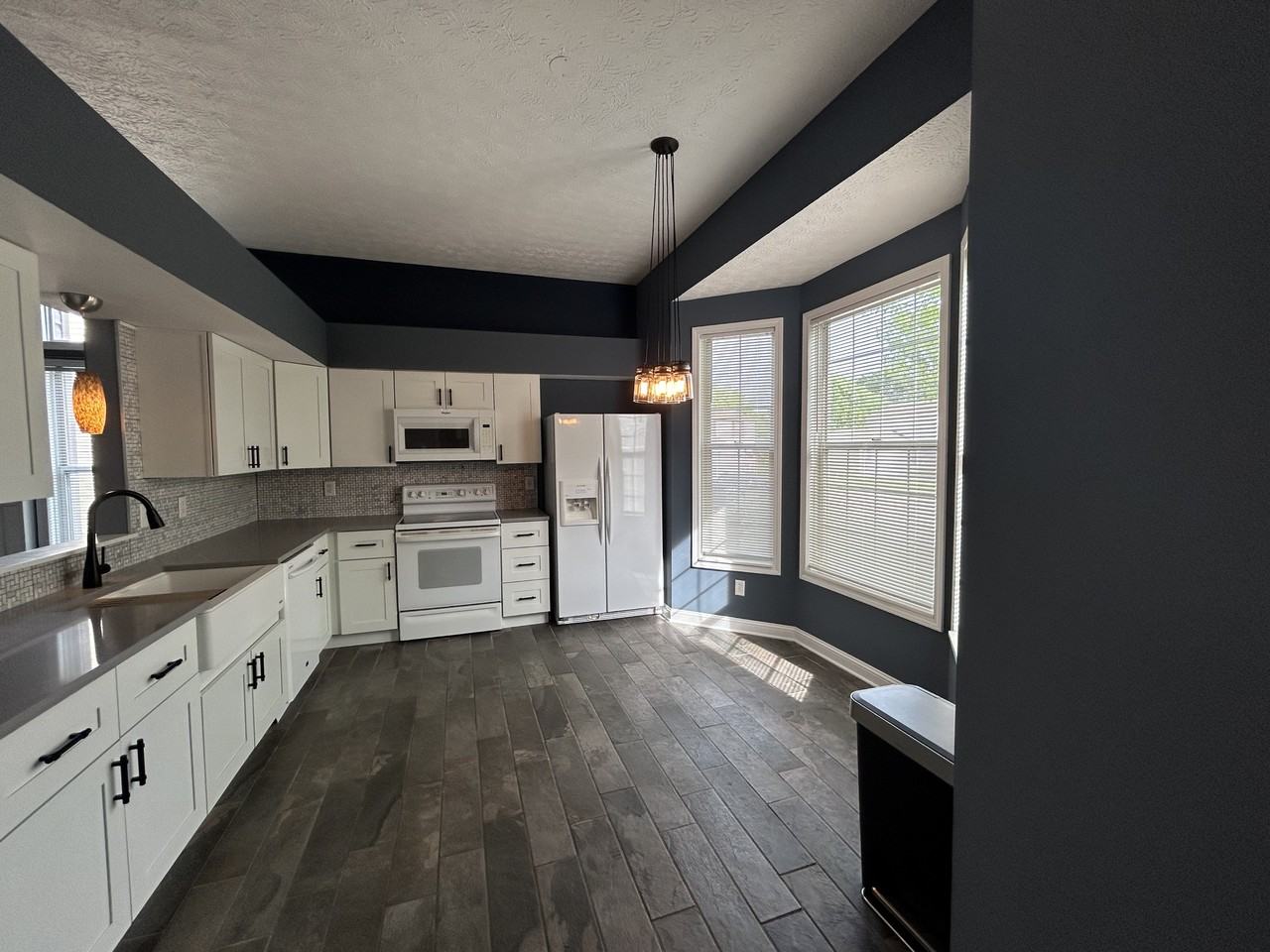 1928 Diamondback Dr #NA - Photo 2 of 12