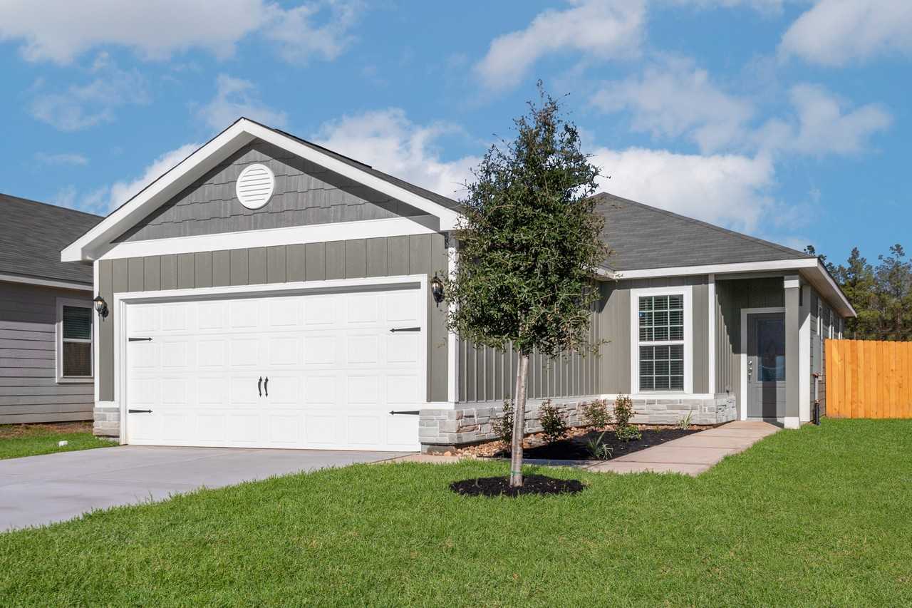 15627 Plum Brook Dr - Photo 2 of 19