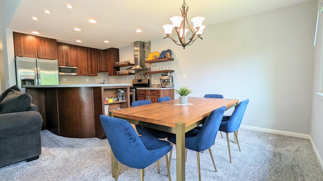 1127 Auburn Ln #1 - Photo 6 of 16