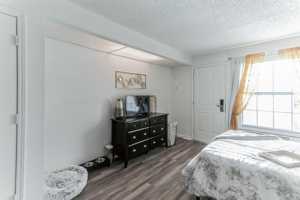 featured image of 7071 103rd St