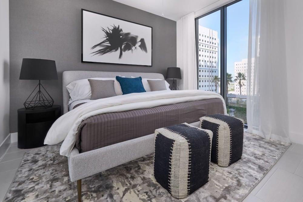 100 Nw 6th St - Photo 6 of 42