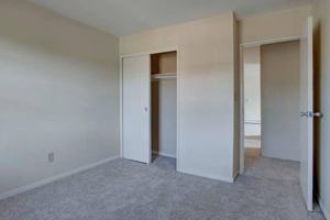 featured image of 705 Washington Gdns