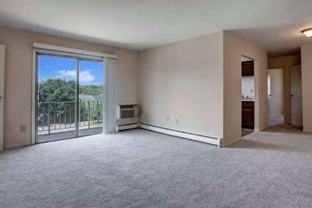 705 Washington Gdns - Photo 1 of 1