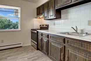 705 Washinton Gardens - Photo 1 of 1