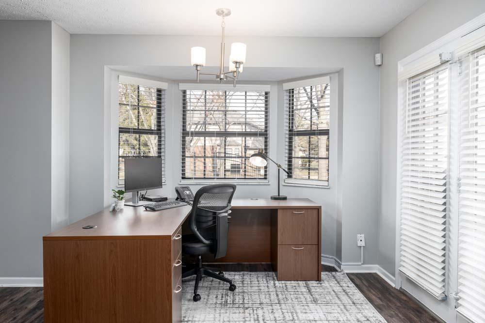 1484 Mcnaughten Rd - Photo 6 of 23