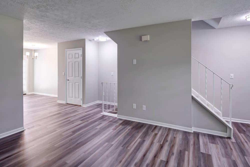 1484 Mcnaughten Rd - Photo 5 of 23