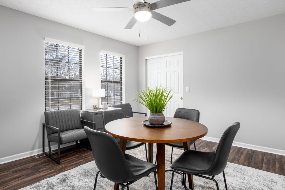 1484 Mcnaughten Rd - Photo 6 of 23