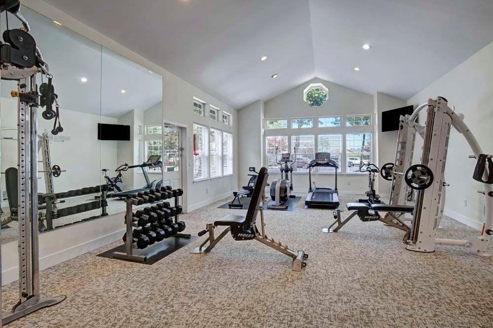 1020 Central Ave N - Photo 7 of 19