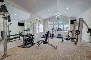 1020 Central Ave N - Photo 1 of 1