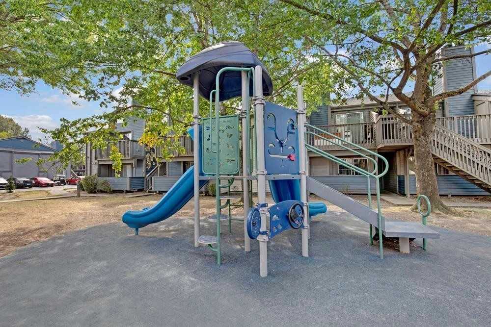 1020 Central Ave N - Photo 6 of 19