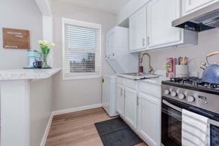 14001 Ambaum Blvd Sw - Photo 1 of 1