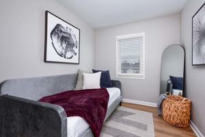 featured image of 14001 Ambaum Blvd Sw