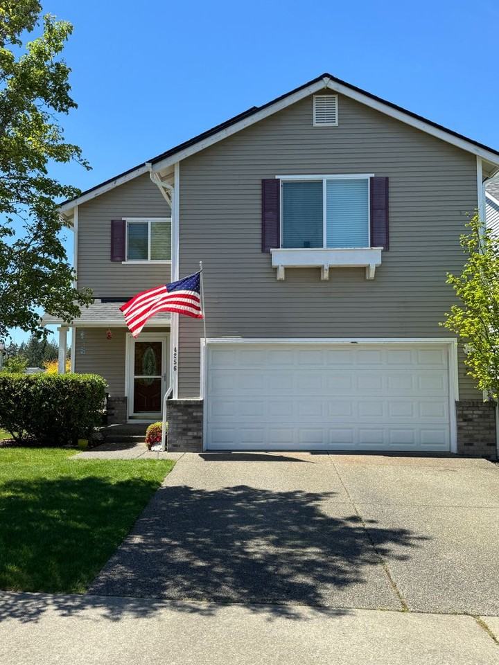 4256 Swift Ave Sw - Photo 2 of 36