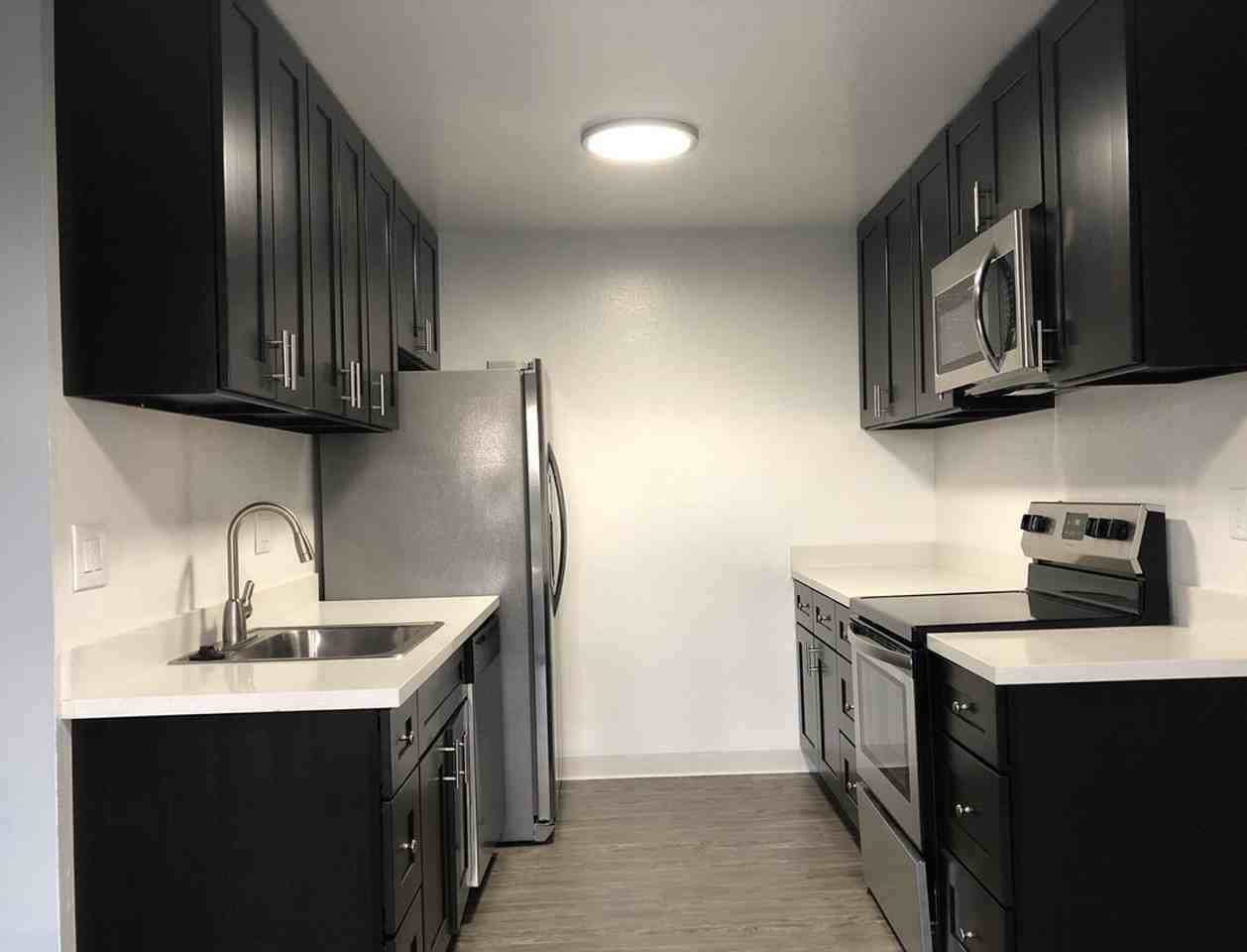 Ocean View at Pacific Grove Apartments - Photo 4 of 14