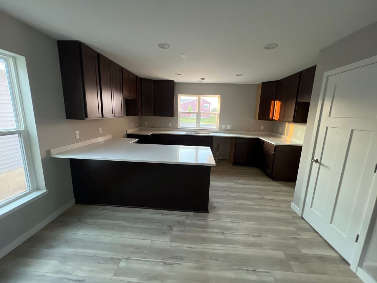 242 Douglas Dr - Photo 3 of 14