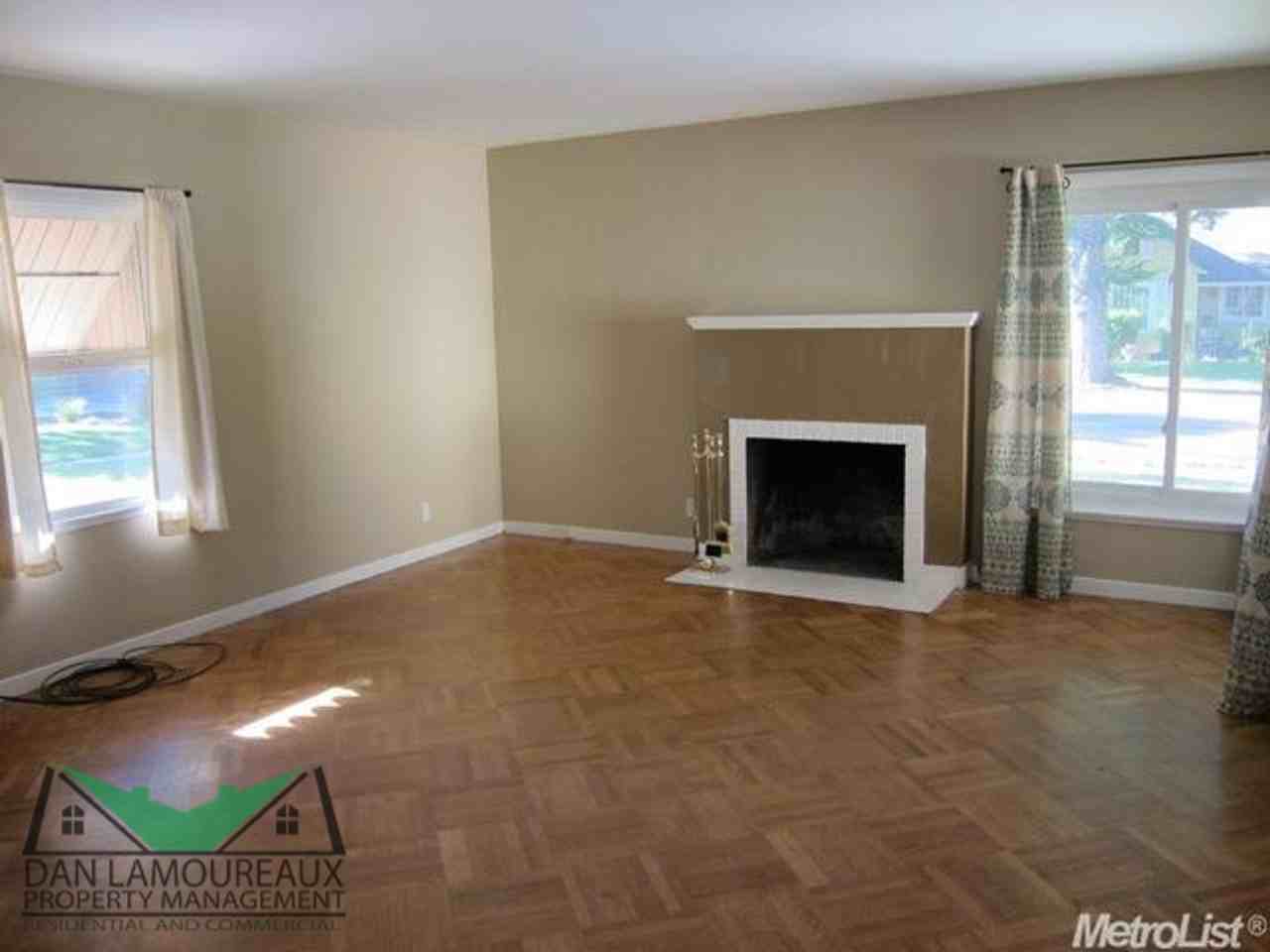 3208 11th Ave - Photo 2 of 14