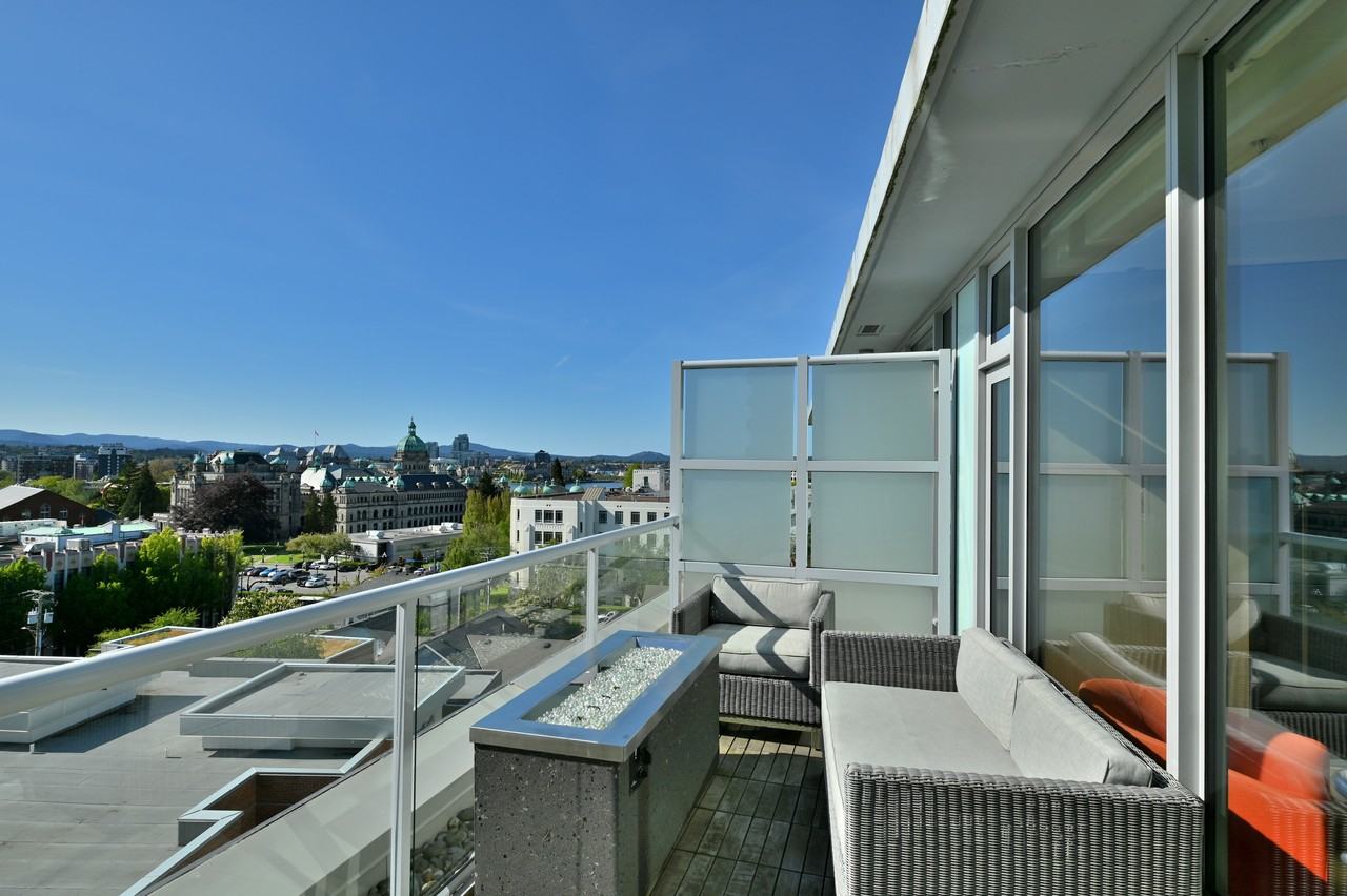 646 Michigan Street #802 - Photo 2 of 18