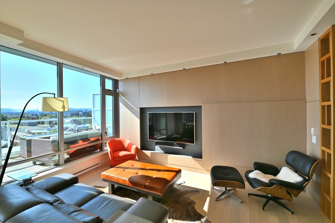 646 Michigan Street #802 - Photo 7 of 18