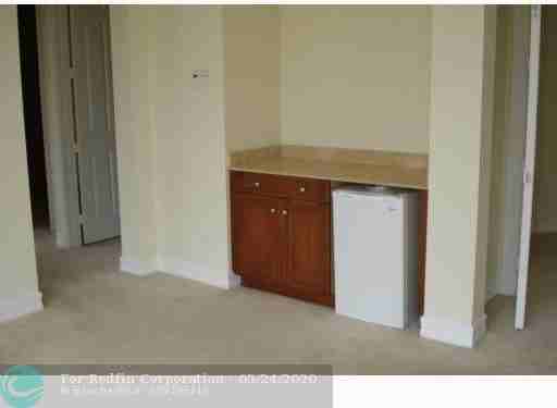 8172 Woodslanding Trl #NA - Photo 7 of 17