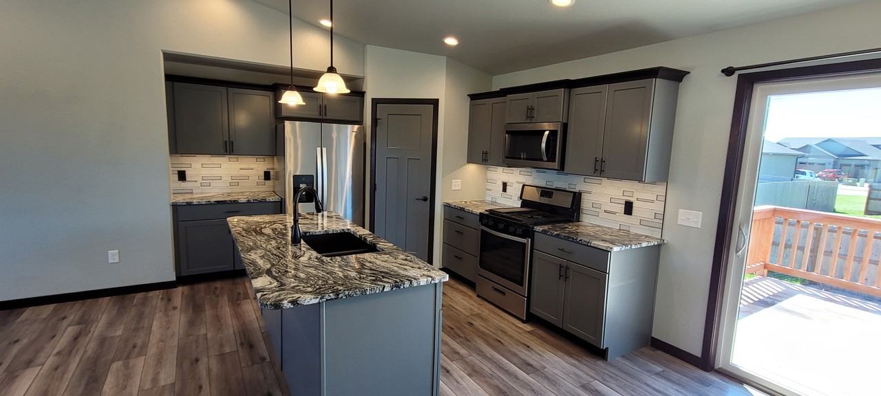 541 Bull Run Dr #NA - Photo 2 of 19