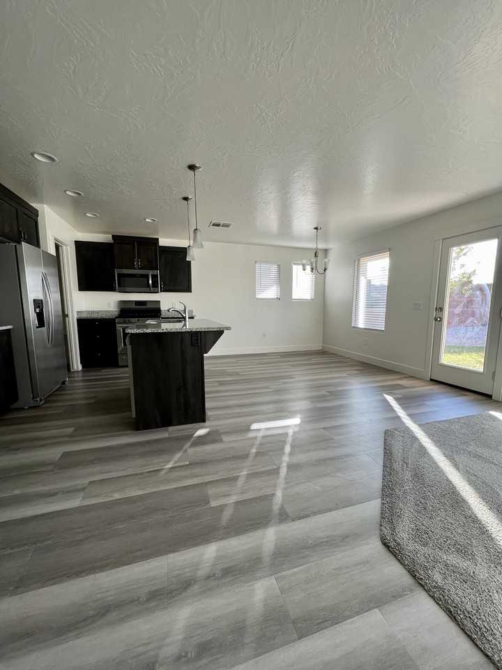 3128 E Halo Ln #NA - Photo 3 of 26