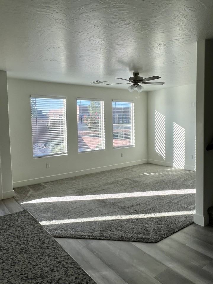 3128 E Halo Ln #NA - Photo 6 of 26