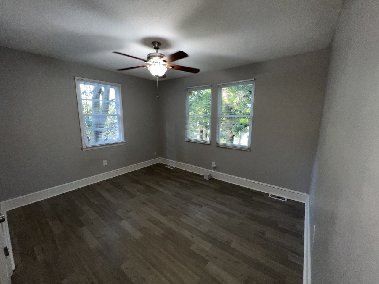 150 N Cleveland Park Dr #B - Photo 7 of 20