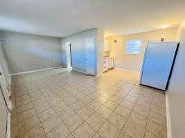 featured image of W Roosevelt St