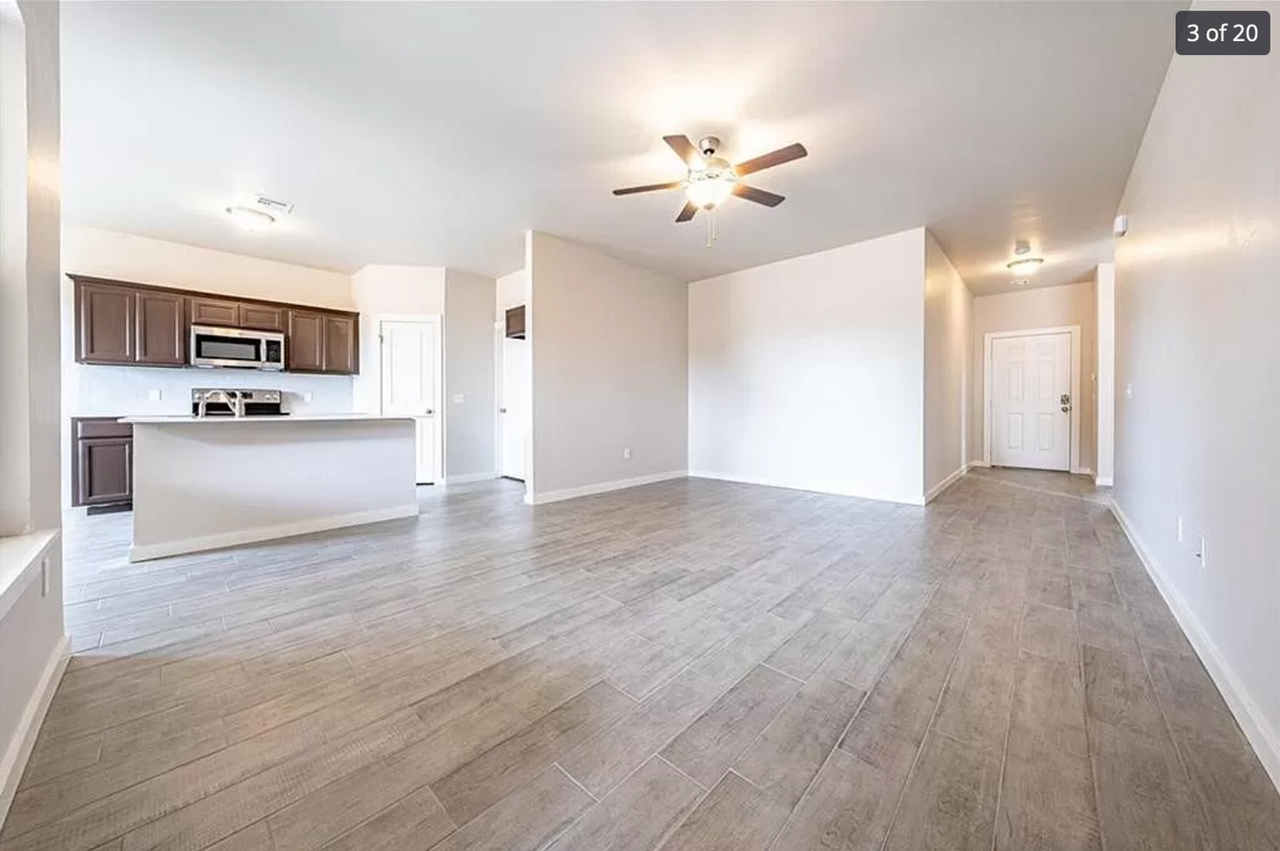 5301 Grassland Dr - Photo 3 of 20
