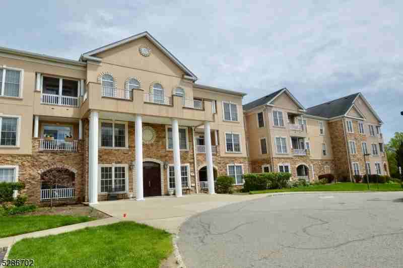 2309 Johnson Dr - Photo 2 of 29