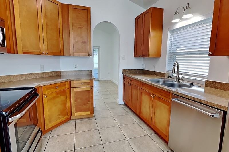 8375 Fort Thomas Way - Photo 2 of 27