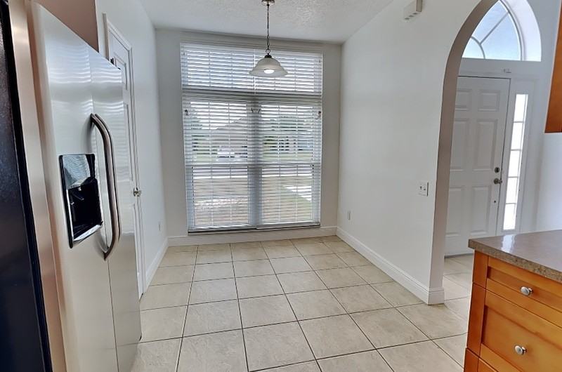 8375 Fort Thomas Way - Photo 3 of 27