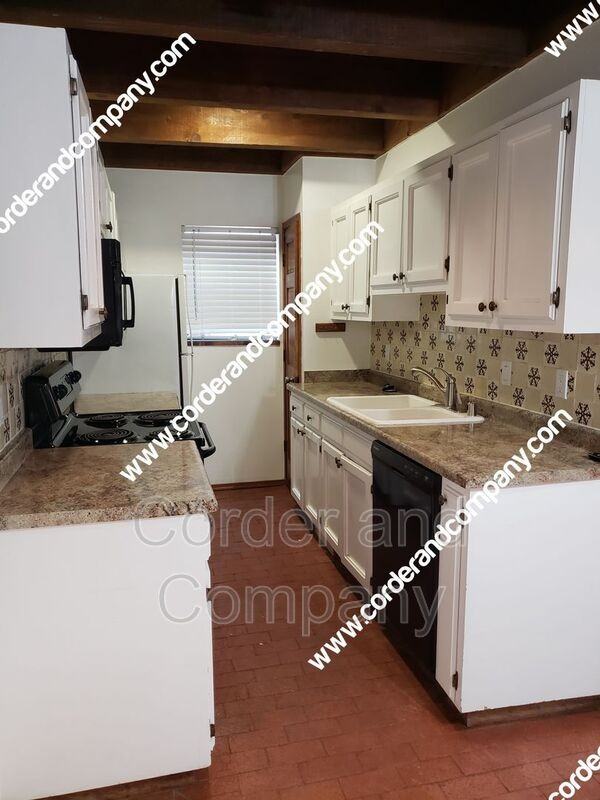 821 Live Oak Rd Ne - Photo 2 of 17