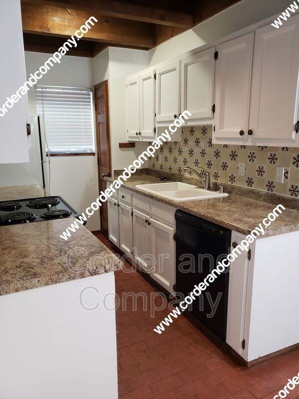 821 Live Oak Rd Ne - Photo 3 of 17
