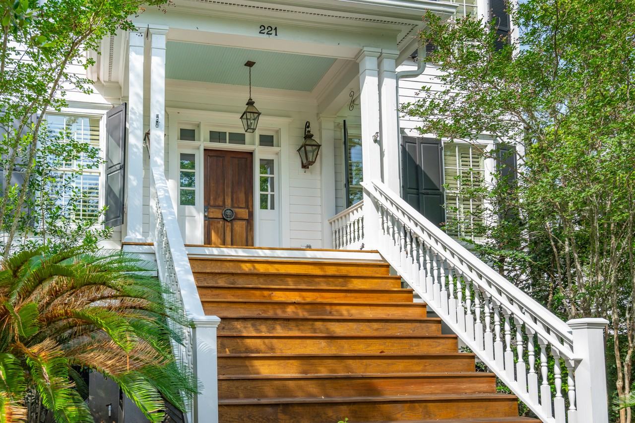 221 King George St - Photo 3 of 50