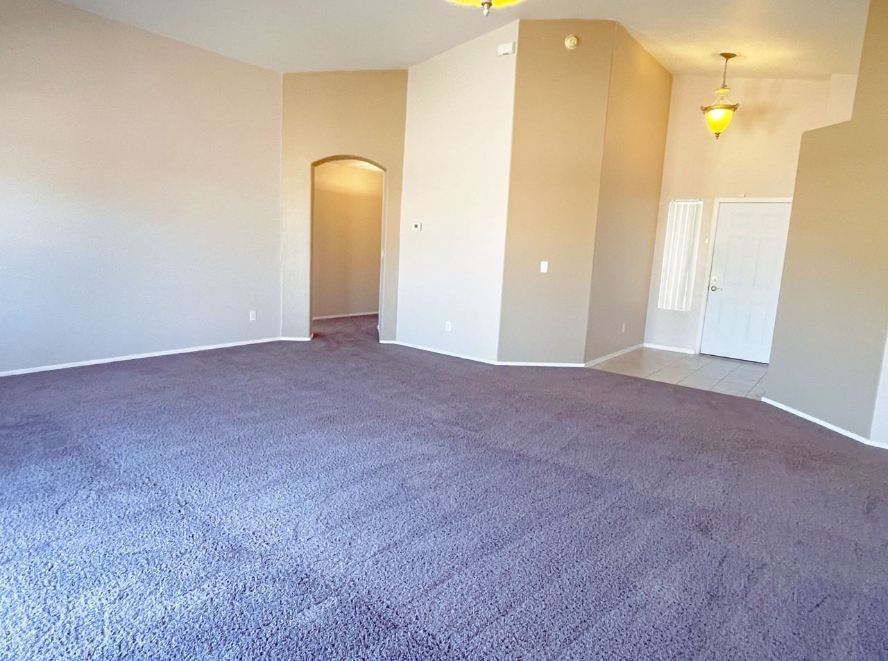 6692 S Pepperweed Dr - Photo 3 of 25