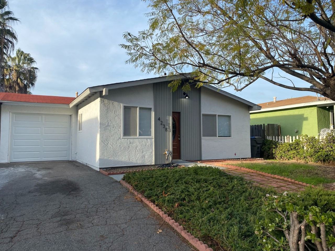 4238 Bonita Dr - Photo 2 of 8