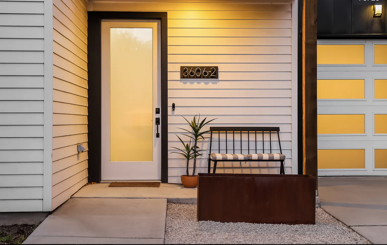 3606 Marcae Court #B - Photo 3 of 21