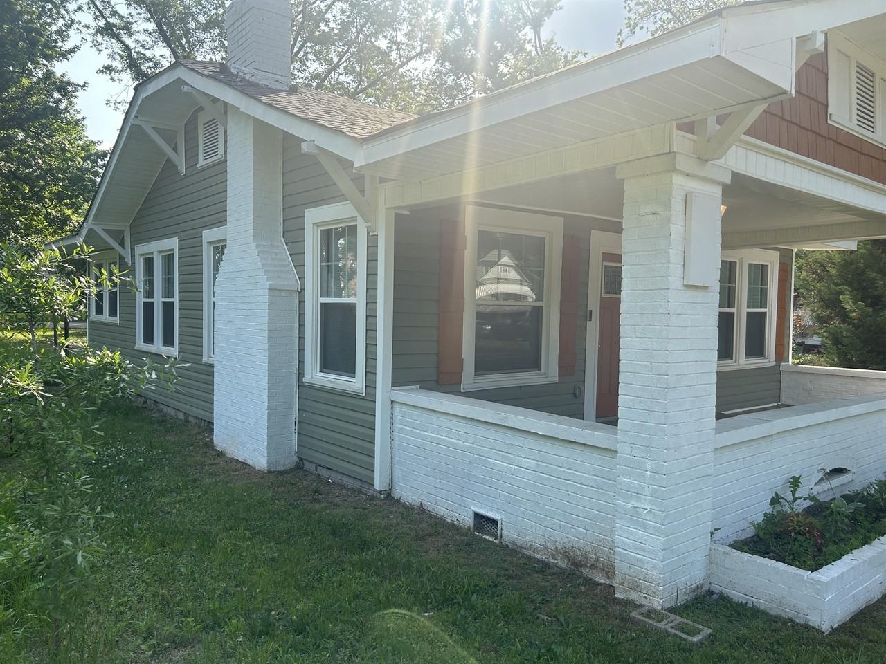 126 66th Pl N #1 - Photo 3 of 17