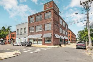 300 Pearl St Unit 208  